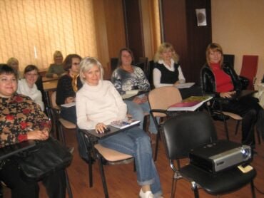 Семинар по астрологии, слушатели в аудитории